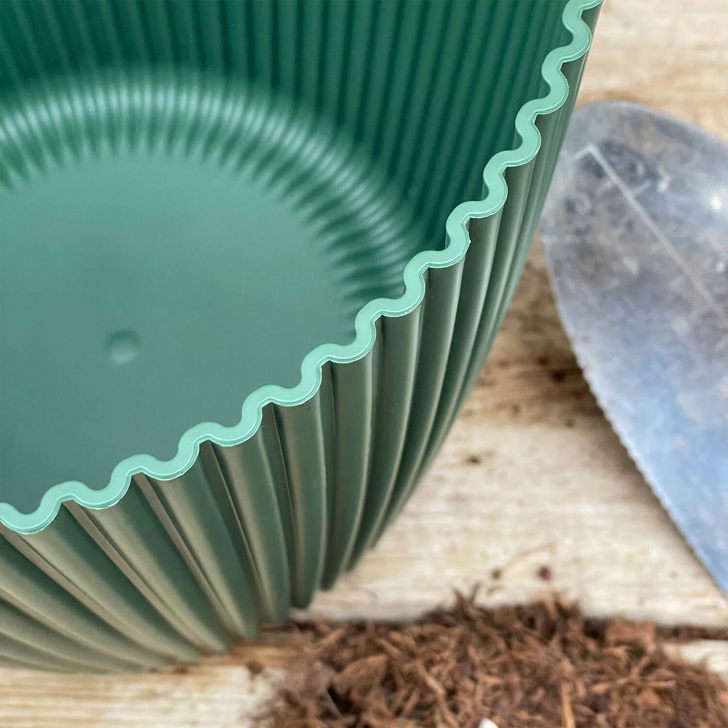 Übertopf Kieferngrün (25 cm)